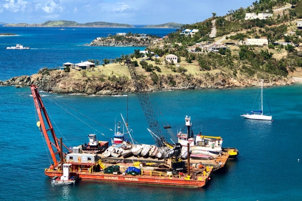 A storage and transport deck with vessels on it. 